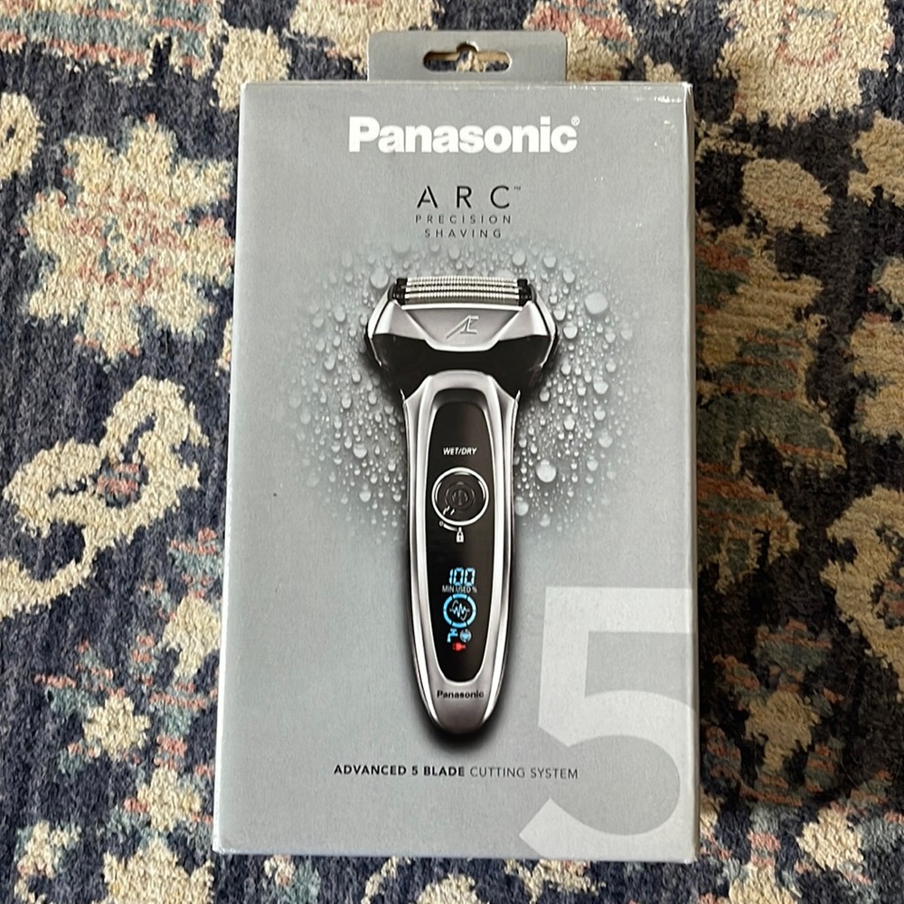 Panasonic arc precision shaver